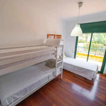 Margot Lux, Ideal Familias, Piscina & Aircon Villa *